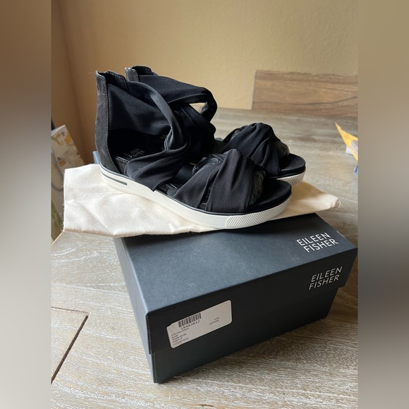 Eileen Fisher Zanya Mesh, Suede Sandals, 5.5 NWB - Picture 2 of 7